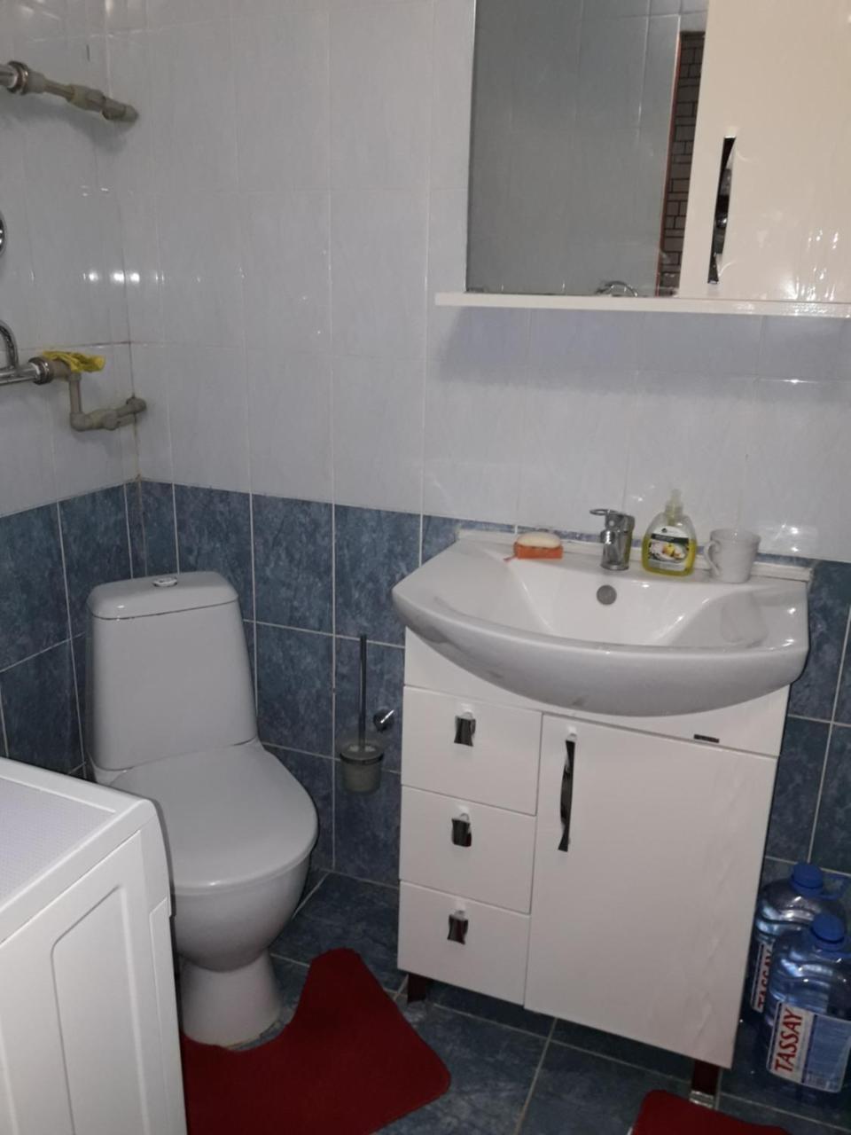 Apartment In 7 Mikrorayon Актау Екстериор снимка